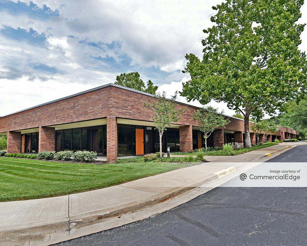20, 21, 22 & 23 Corporate Woods 10880 Benson Drive, Overland Park, KS